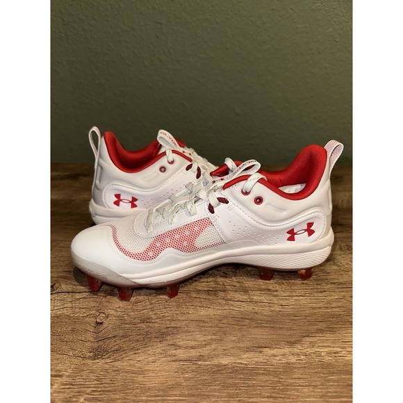 Under Armour Women's 6.5 UA Glyde MT Charged USA Softball Cleats - Picture 3 of 8